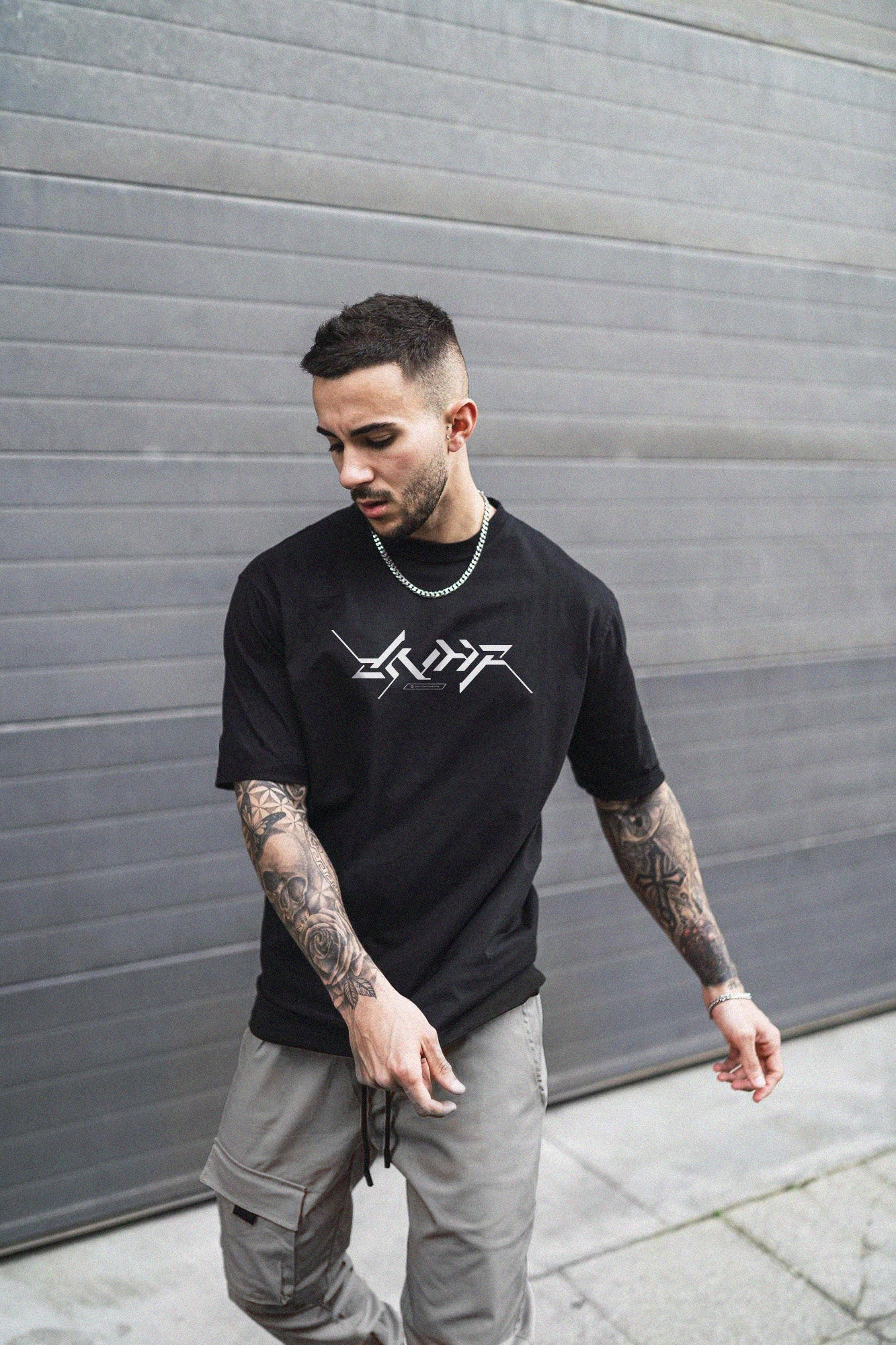 R-R - Men's Heavy Oversized T-Shirt